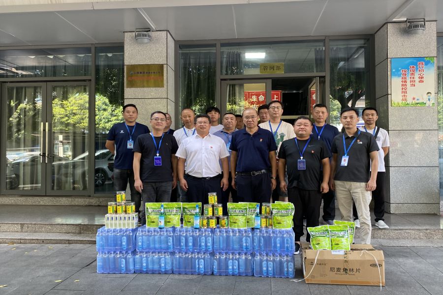 奮戰(zhàn)一線保供水，夏送清涼沁人心